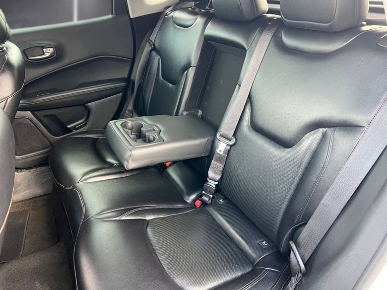 Jeep COMPASS LONGITUDE 2.0 4x4 Dies. 16V Aut.