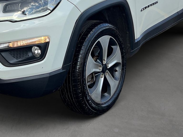Jeep COMPASS LONGITUDE 2.0 4x4 Dies. 16V Aut.