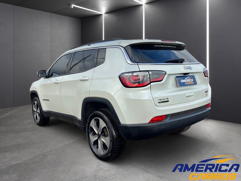 Jeep COMPASS LONGITUDE 2.0 4x4 Dies. 16V Aut.