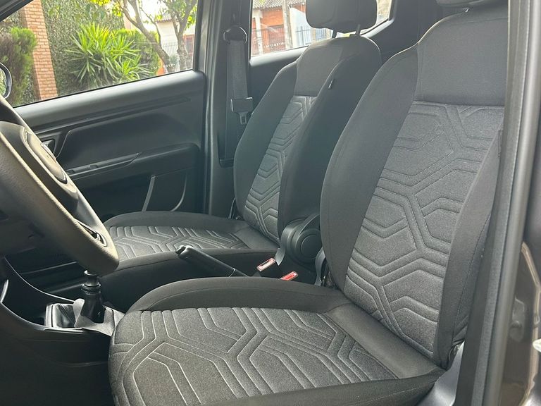 Fiat Strada Freedom 1.3 Flex 8V CD