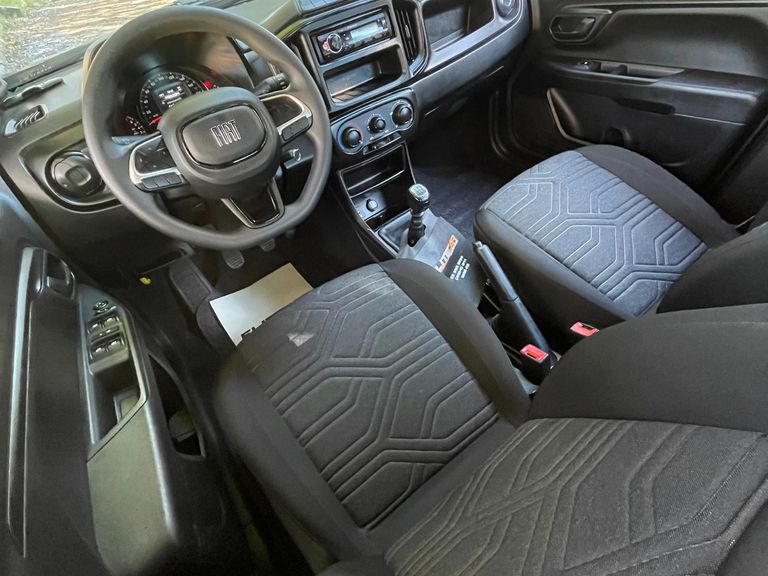 Fiat Strada Freedom 1.3 Flex 8V CD