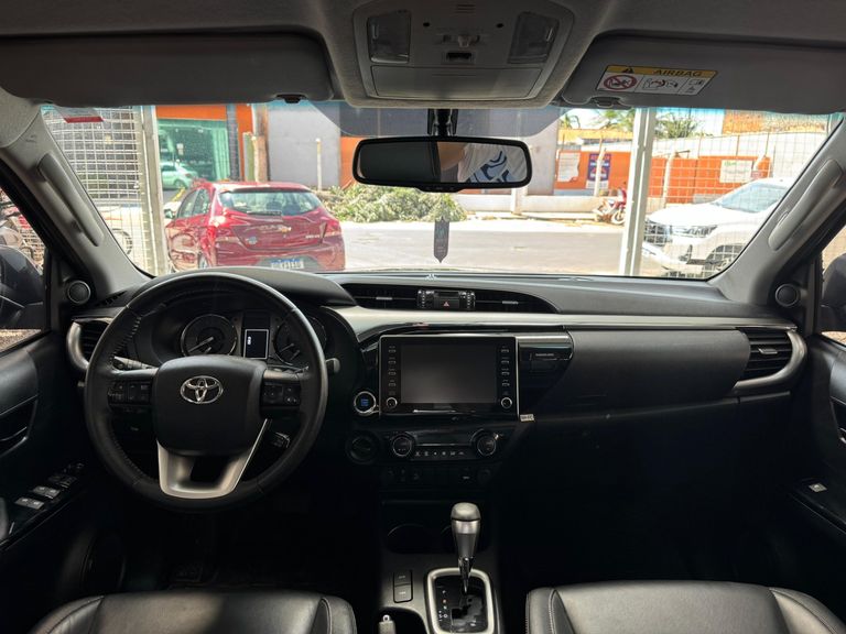 Toyota Hilux CD SRV 4x4 2.8 TDI Diesel Aut.