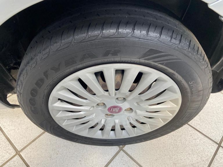 Fiat Punto ATTRACTIVE 1.4 Fire Flex 8V 5p