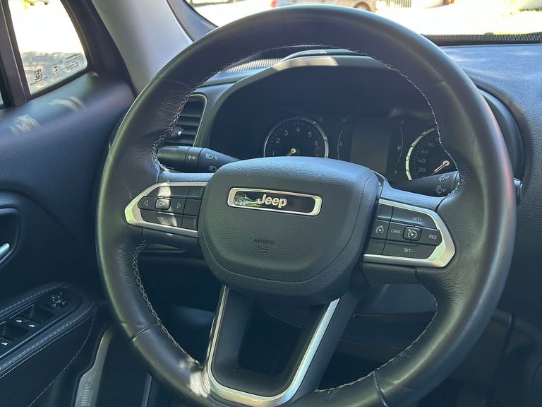 Jeep Renegade Sport T270 1.3 TB 4x2 Flex Aut.