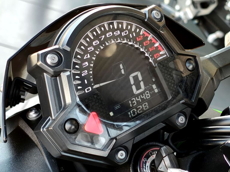 KAWASAKI Z 400