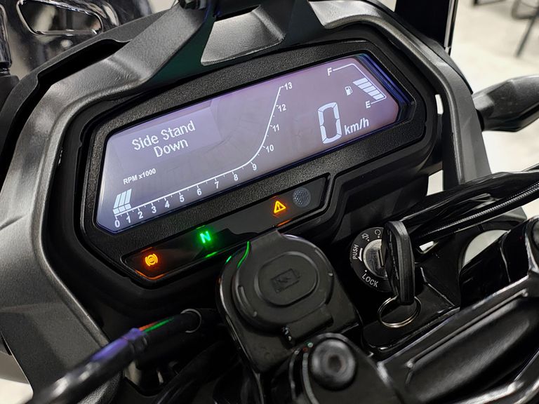 BAJAJ DOMINAR 400 