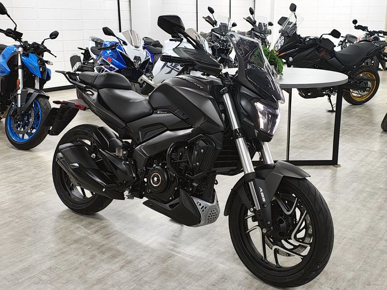 BAJAJ DOMINAR 400 