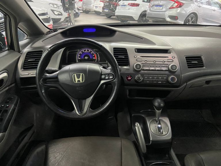 Honda Civic Sedan LXS 1.8/1.8 Flex 16V Aut. 4p
