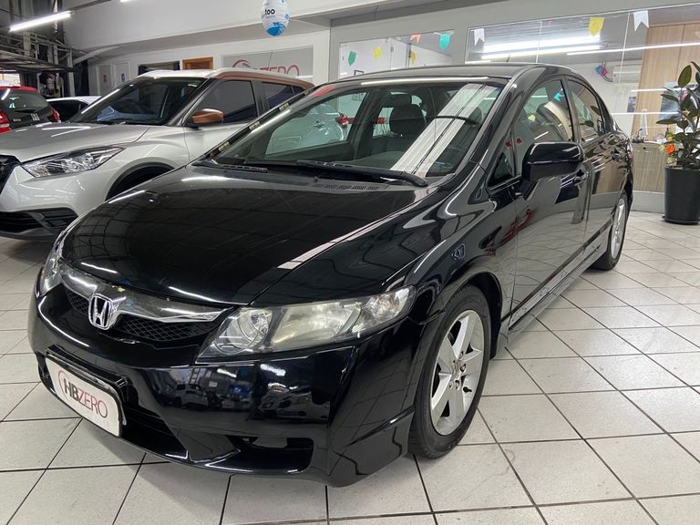 Honda Civic Sedan LXS 1.8/1.8 Flex 16V Aut. 4p