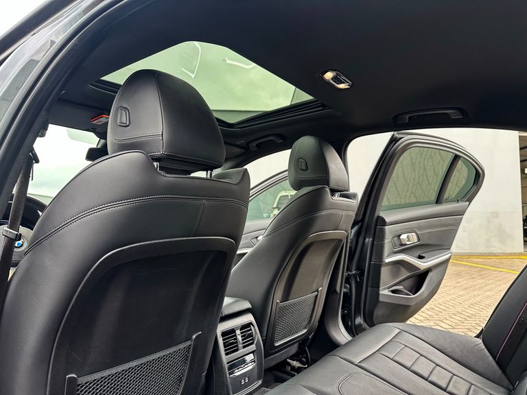 BMW 330e M Sport 2.0 Turbo Híbrido Aut.