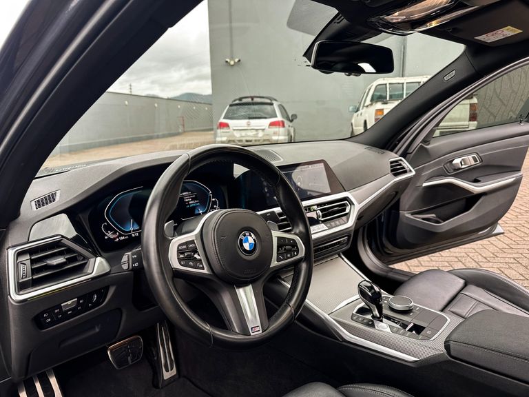 BMW 330e M Sport 2.0 Turbo Híbrido Aut.