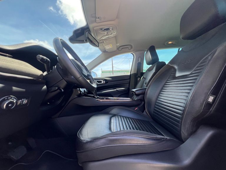 Jeep Commander Limited TD380 2.0 4x4 Die.Aut.