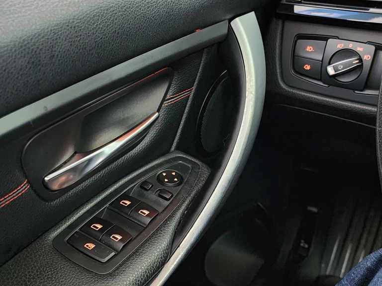 BMW 328iA M Sport 2.0 16V Flex 4p