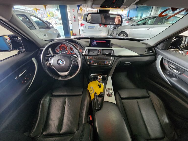 BMW 328iA M Sport 2.0 16V Flex 4p
