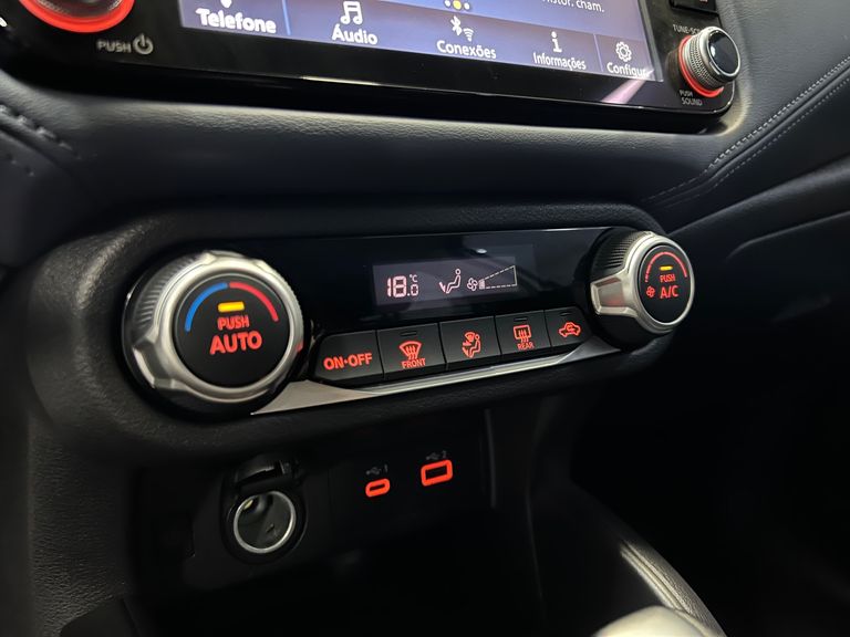 Nissan VERSA Exclusive 1.6 16V Flex Aut.