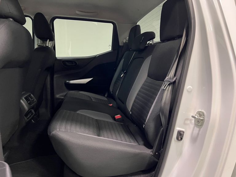 Nissan Frontier S CD 4x4 2.3 TB Diesel Mec.