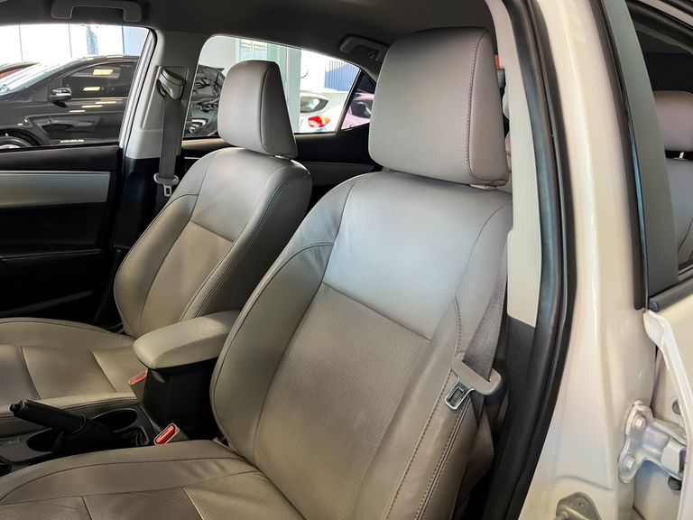 Toyota Corolla XEi 2.0 Flex 16V Aut.