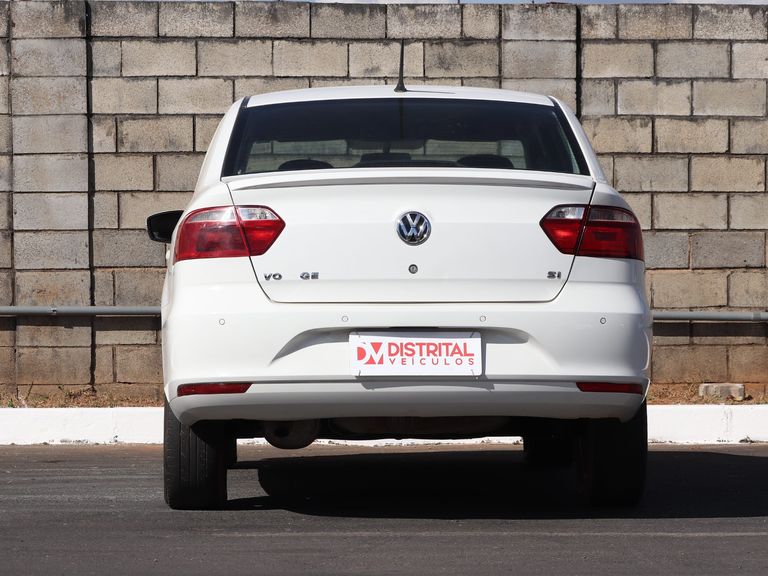 VolksWagen VOYAGE COMF/Highli. 1.6 T.Flex 8V 4p