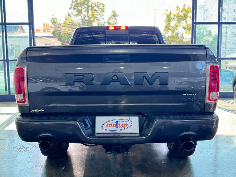 RAM CLASSIC LARAMIE 5.7 CD V8 4X4 Aut.