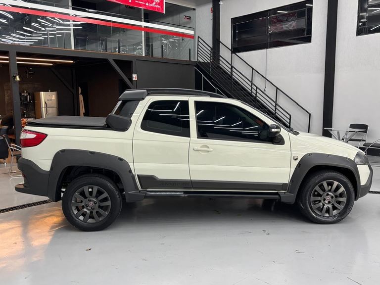 Fiat Strada Adv.Ext./ Ext. 1.8 LOCKER Flex CD
