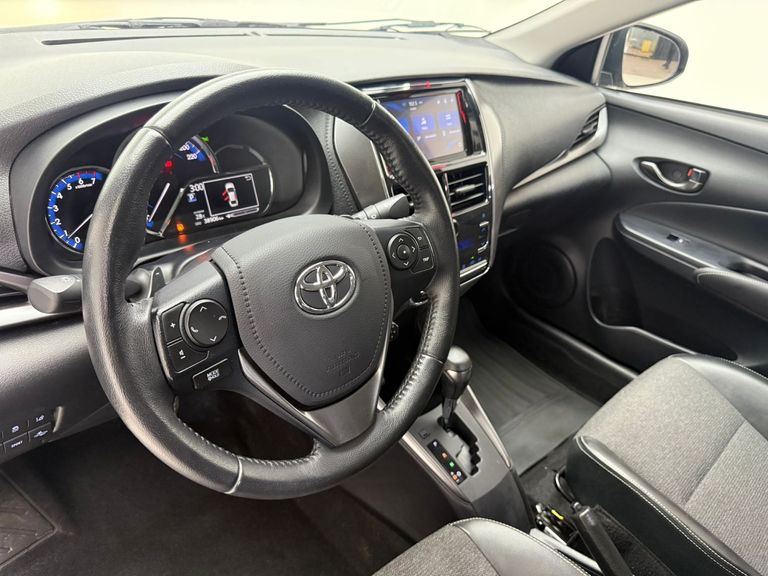 Toyota YARIS XS Sedan 1.5 Flex 16V 4p Aut.