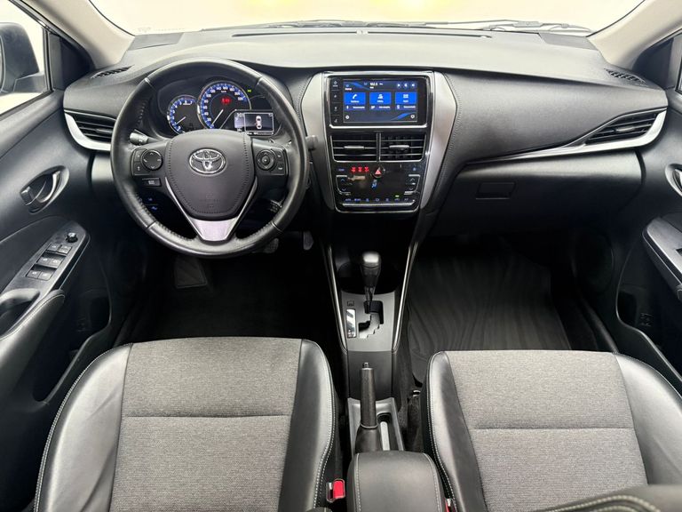 Toyota YARIS XS Sedan 1.5 Flex 16V 4p Aut.