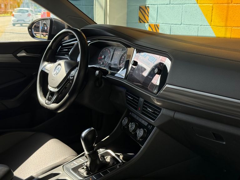 VolksWagen JETTA Comfort. 250 TSI 1.4 Flex 16v Aut.
