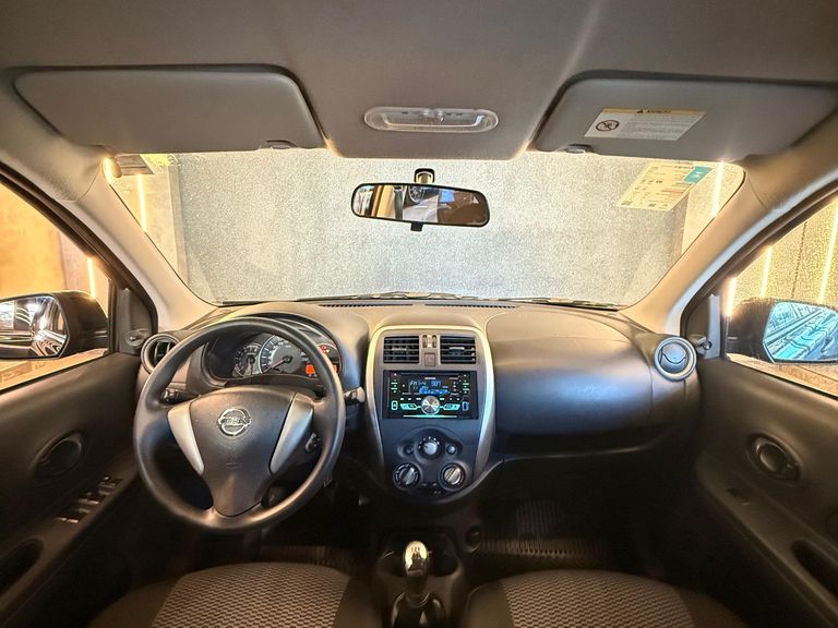 Nissan MARCH S 1.0 12V Flex 5p