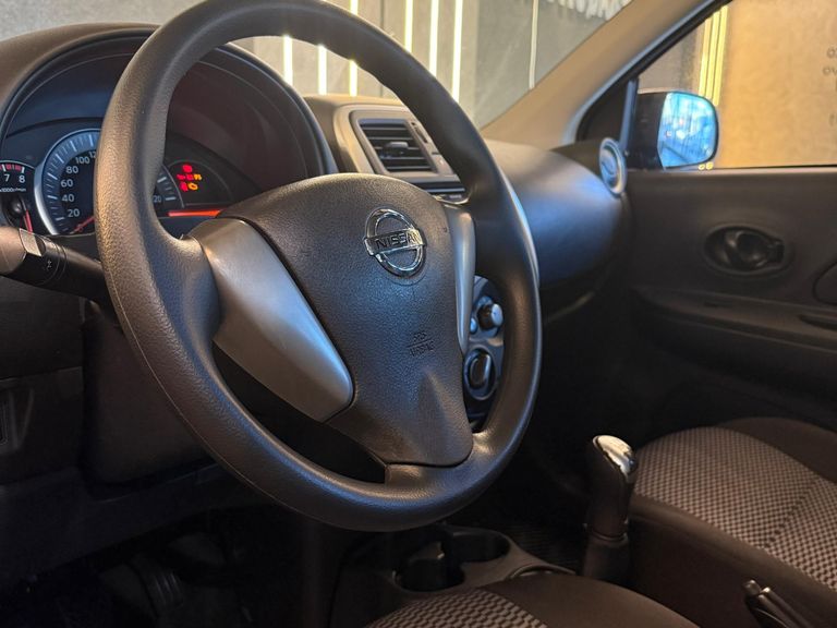 Nissan MARCH S 1.0 12V Flex 5p
