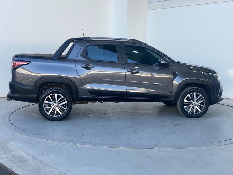 Fiat Strada Volcano 1.3 Flex 8V CD Aut.