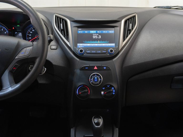 Hyundai HB20 1 Million 1.6 Flex 16V Aut.
