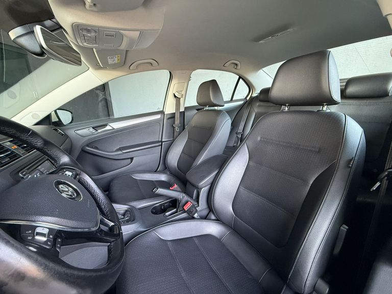 VolksWagen JETTA Comfortline 1.4 TSI 16V 4p Aut.