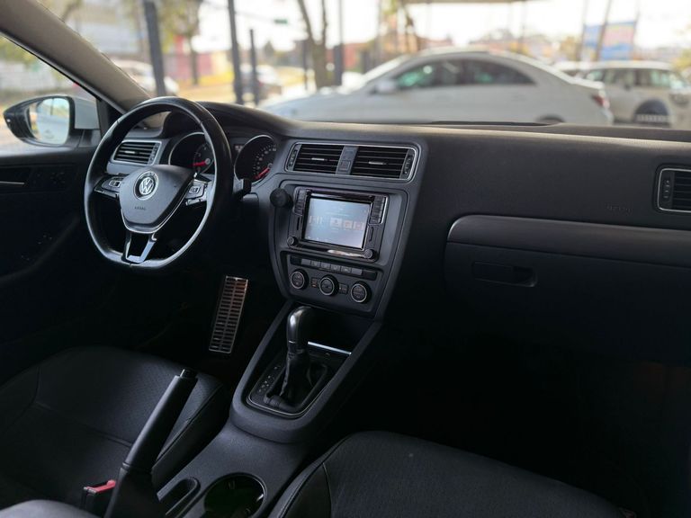 VolksWagen JETTA Comfortline 1.4 TSI 16V 4p Aut.