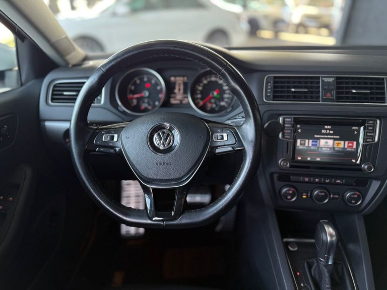 VolksWagen JETTA Comfortline 1.4 TSI 16V 4p Aut.