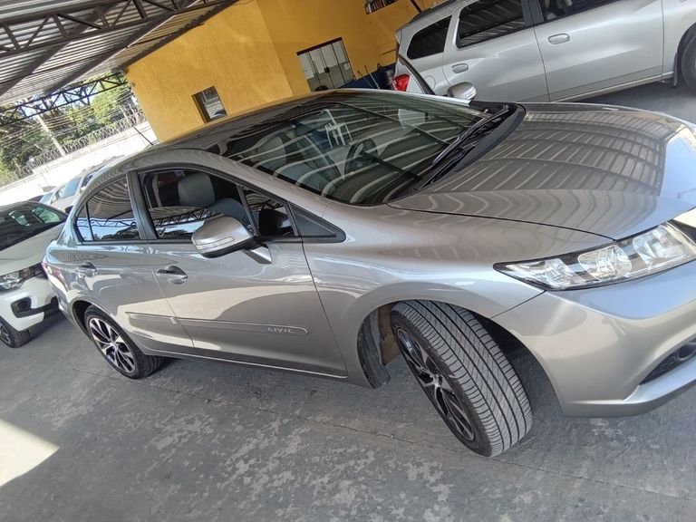 Honda Civic Sedan LXR 2.0 Flexone 16V Aut. 4p