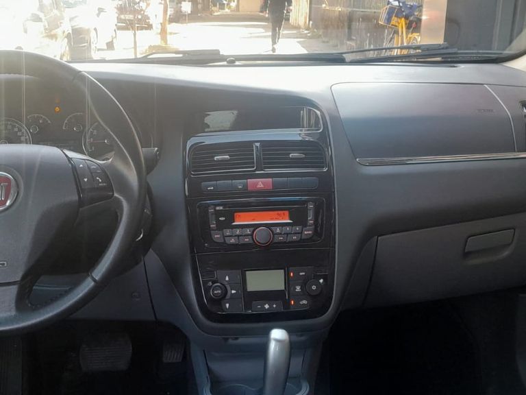 Fiat LINEA ABSOLUTE 1.9/1.8 Flex Dualogic 4p