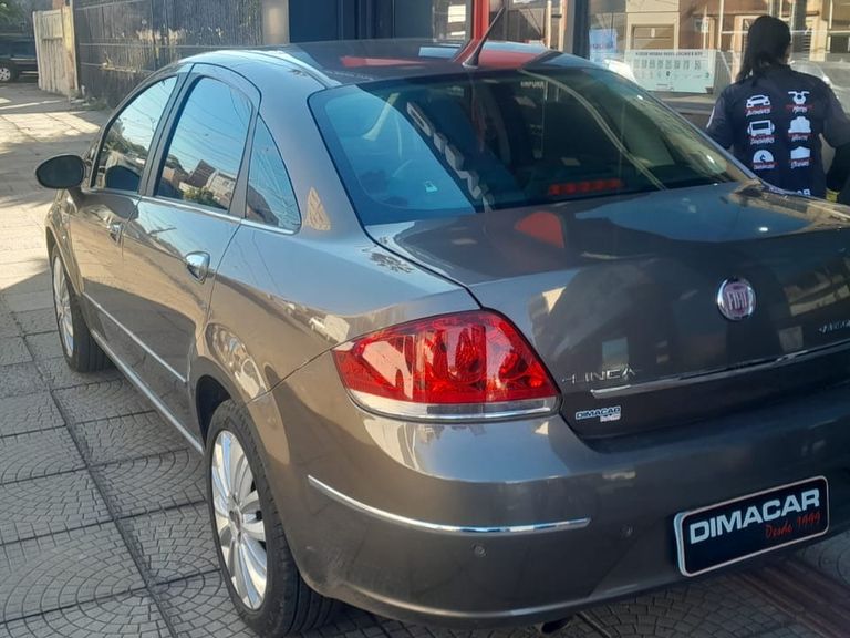 Fiat LINEA ABSOLUTE 1.9/1.8 Flex Dualogic 4p