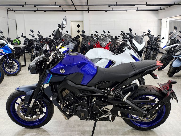 YAMAHA MT-09 850cc/ABS