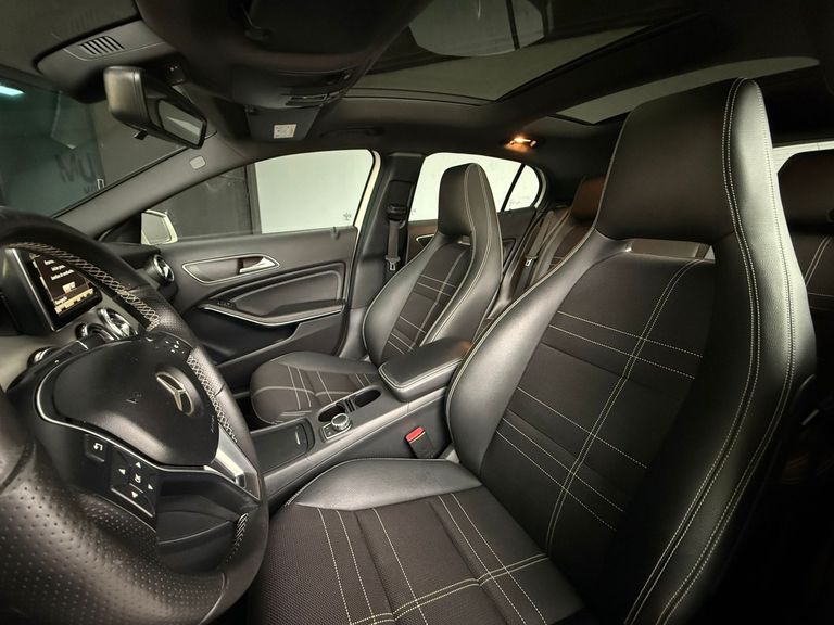 Mercedes GLA 200 Vision 1.6/1.6 TB 16V Flex Aut.