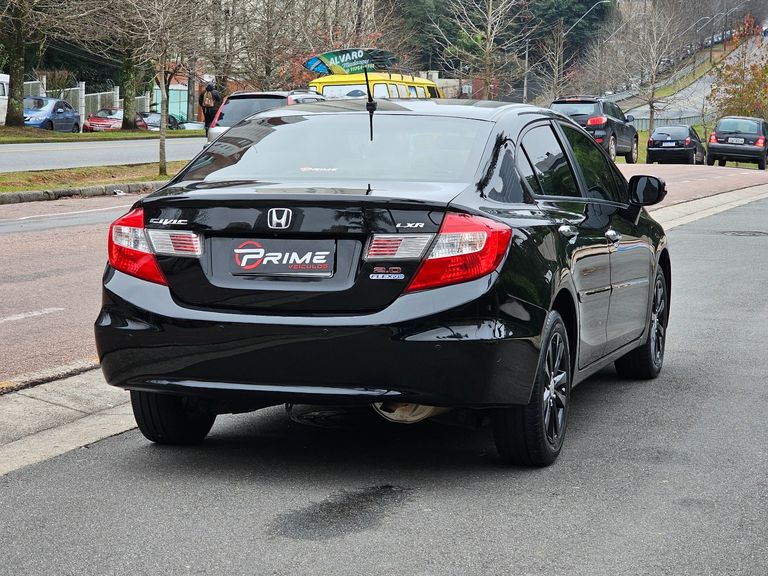 Honda Civic Sedan LXR 2.0 Flexone 16V Aut. 4p