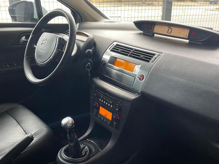 Citroën C4 Excl./Excl. Solar. 2.0 Flex 16V Mec.