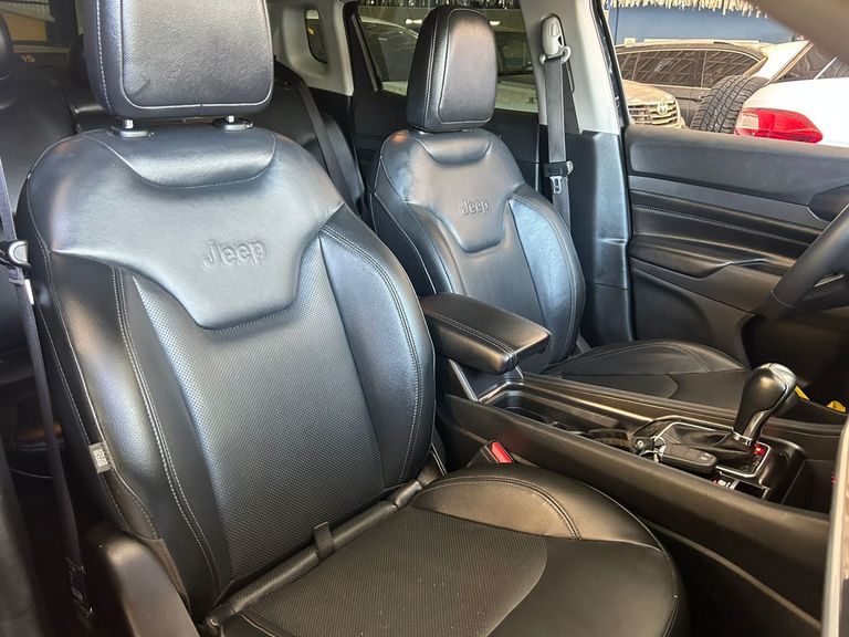 Jeep COMPASS LONG. T270 1.3 TB 4x2 Flex Aut.