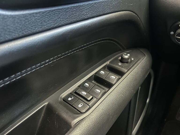 Jeep COMPASS LONG. T270 1.3 TB 4x2 Flex Aut.