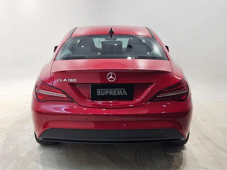 Mercedes CLA-180 1.6 16V 122cv Aut.