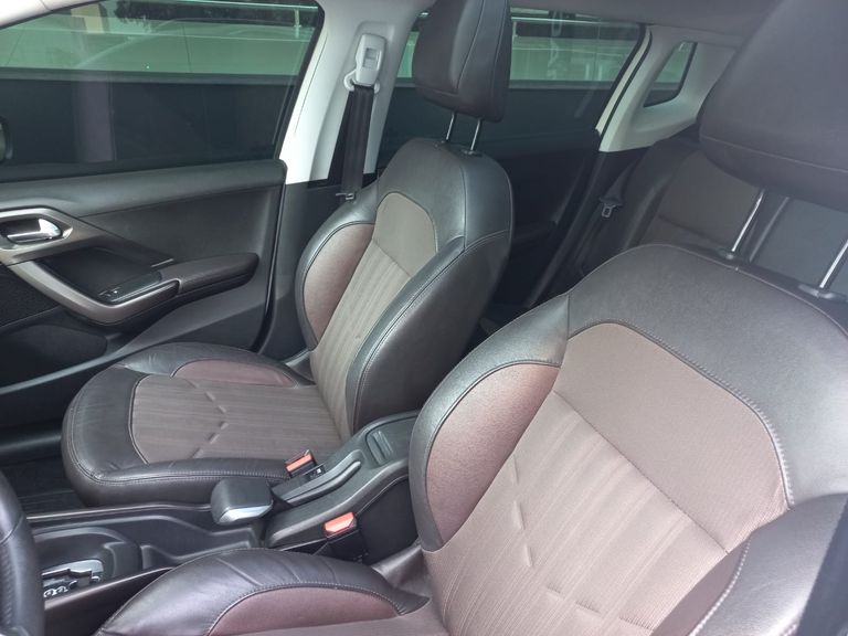 Peugeot 2008 Griffe 1.6 Flex 16V 5p Aut.
