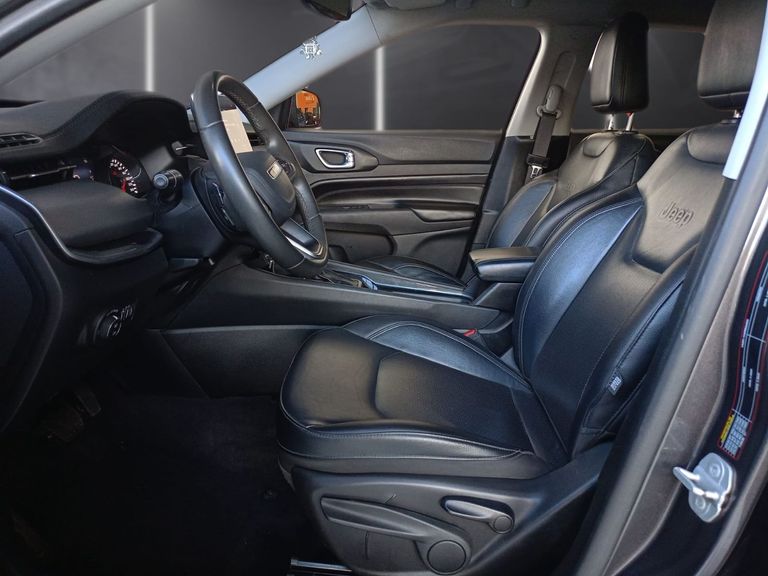 Jeep Compass longitude