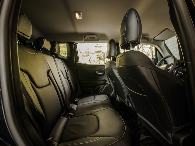 Jeep Renegade Lo. Night Eagle 1.3 TB Flex Aut