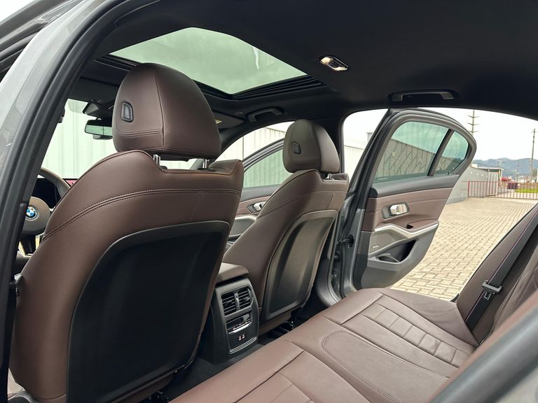 BMW 330e M Sport 2.0 Turbo Híbrido Aut.