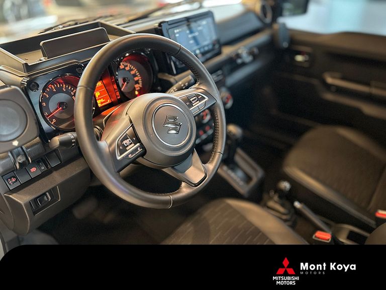 Suzuki Jimny Sierra 4YOU ALLGRIP 1.5 16V Aut.