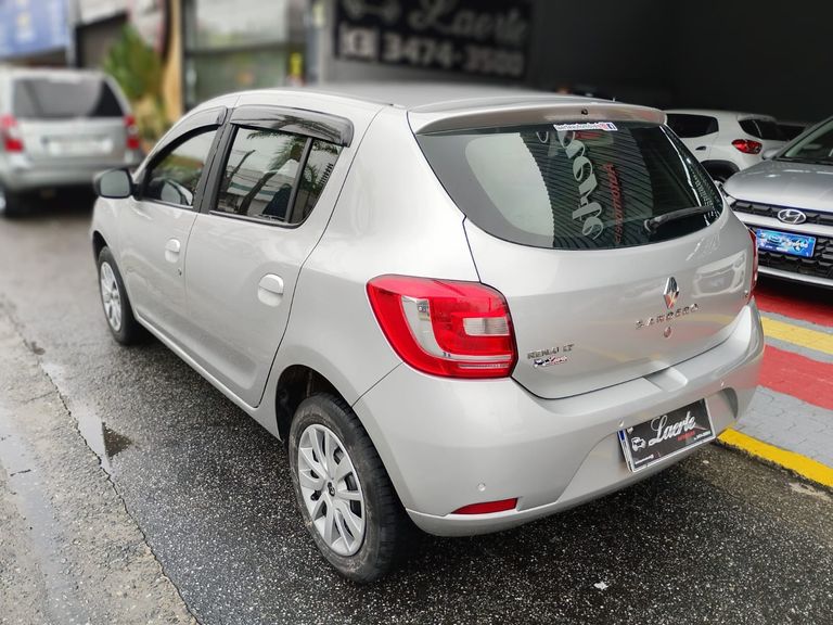 Renault SANDERO Expression Flex 1.6 16V 5p